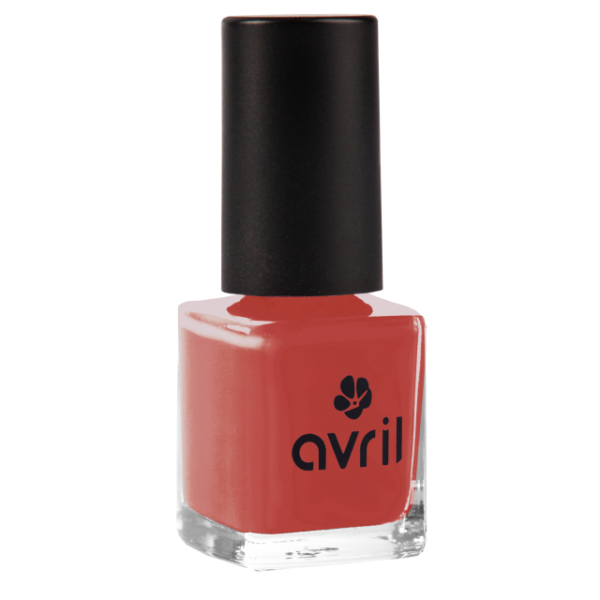 Vernis rouge rétro avril
