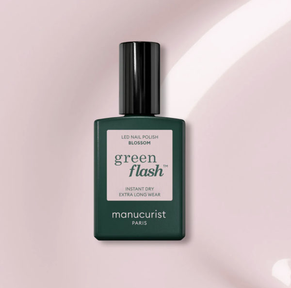 Vernis Green flash blossom